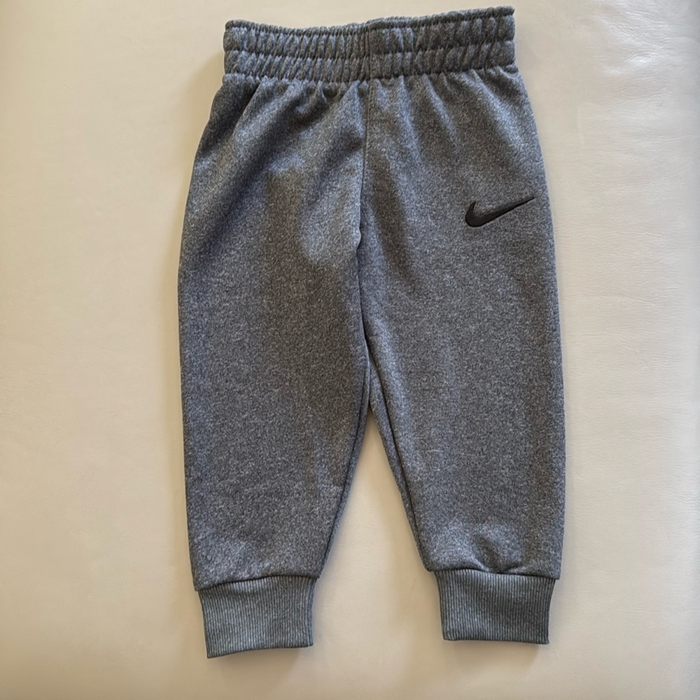 Nike Dri Fit Gray Sweat Pants Size 2T NWT